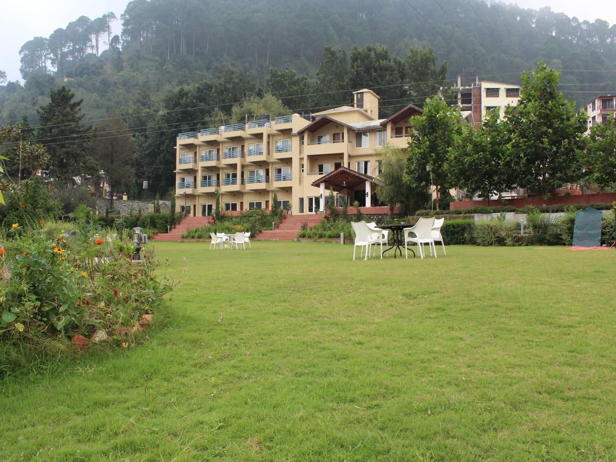 Oyo 2531 Hotel Una Comfort Misty Oak Nainital Extérieur photo
