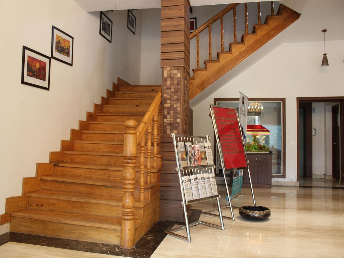 Oyo 2531 Hotel Una Comfort Misty Oak Nainital Extérieur photo